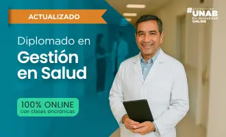 Profesional de salud con bata blanca y tablet en un banner institucional del diplomado relacionado, representando preparación para la respuesta ante desastres en salud.
